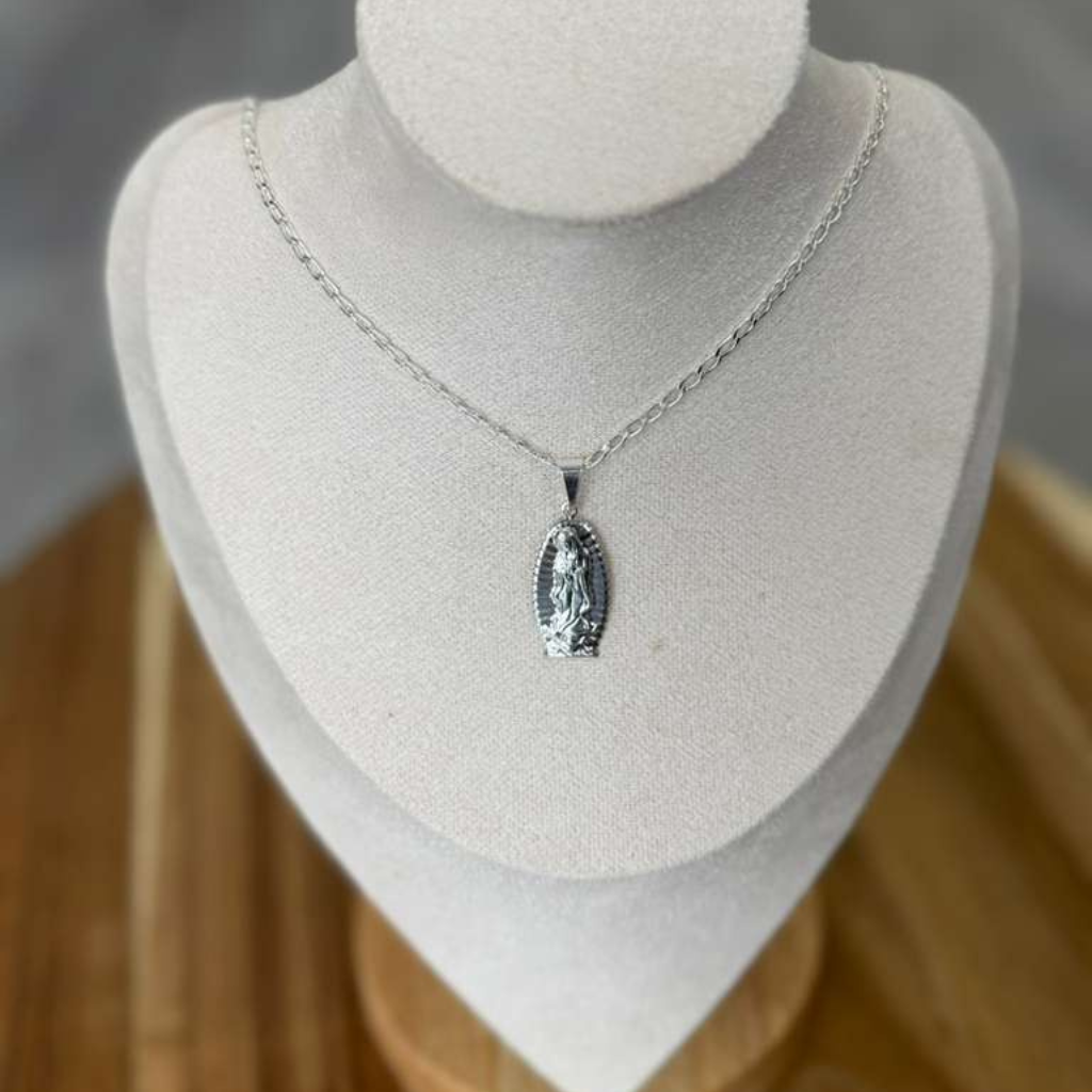 Colar Nossa Senhora de Guadalupe – Semijoia