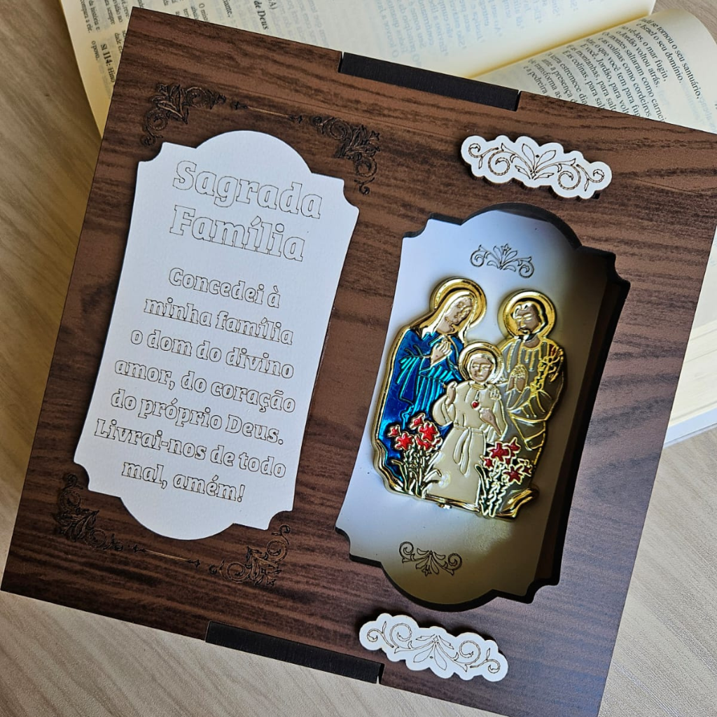 Nicho de la Sagrada Familia – MDF con Oración