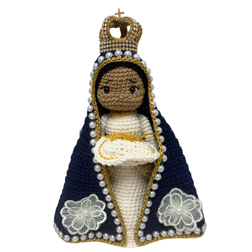 Nossa Senhora Aparecida em crochê – Porta Alianças