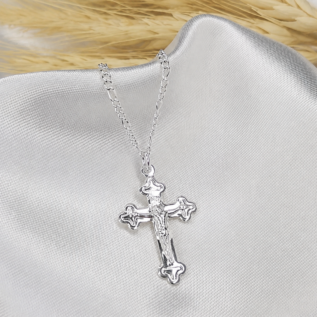 Chain Necklace with Crucifix