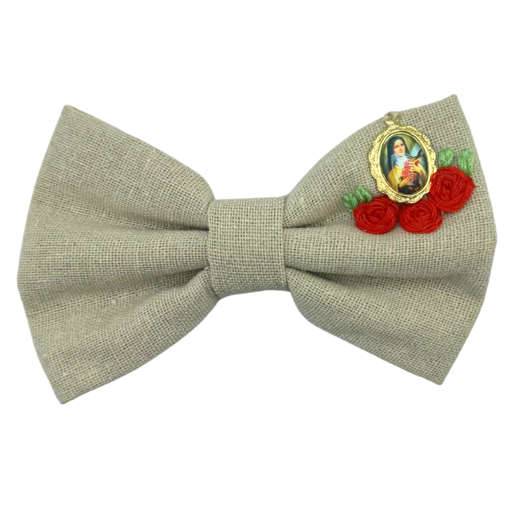 Laço Santa Teresinha com Medalhinha