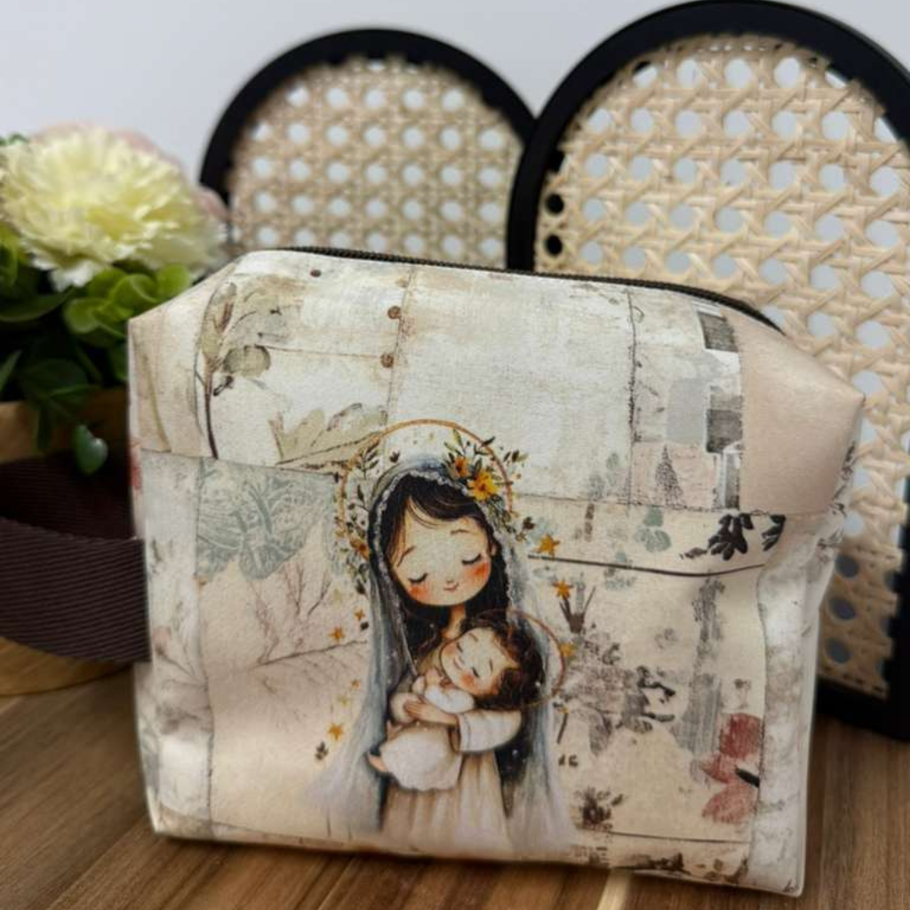 Necessaire Devocional com Estampas Religiosas