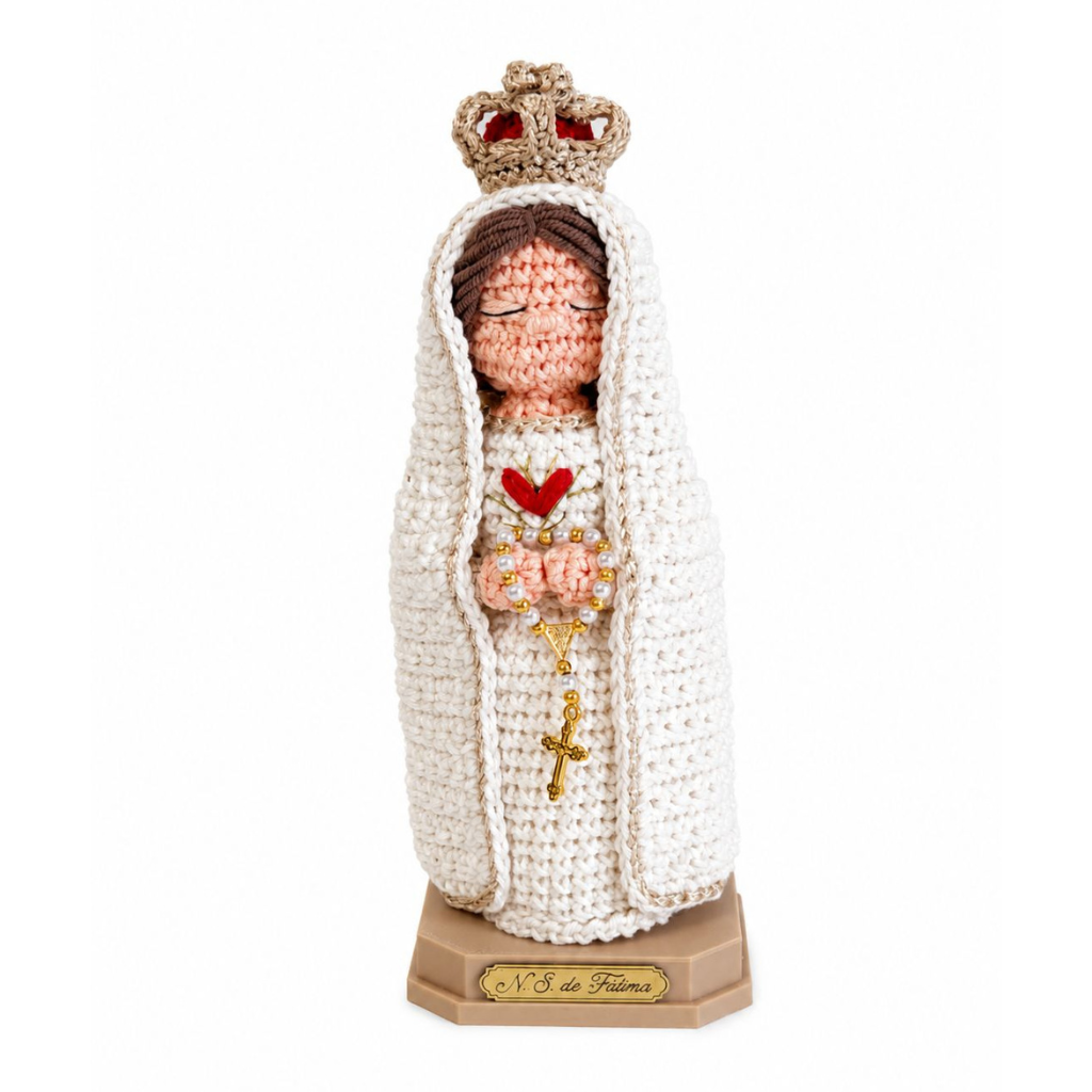 Imagem de Nossa Senhora de Fátima em crochê - 20cm