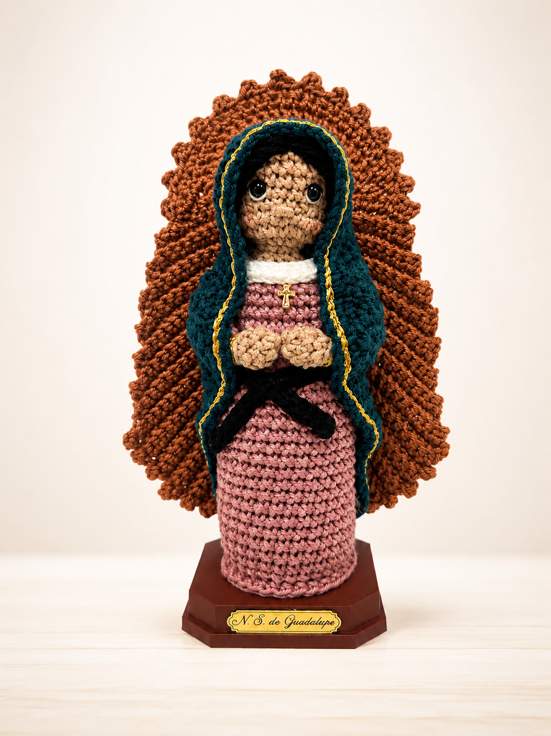 Nossa Senhora De Guadalupe - 22 cm - croche