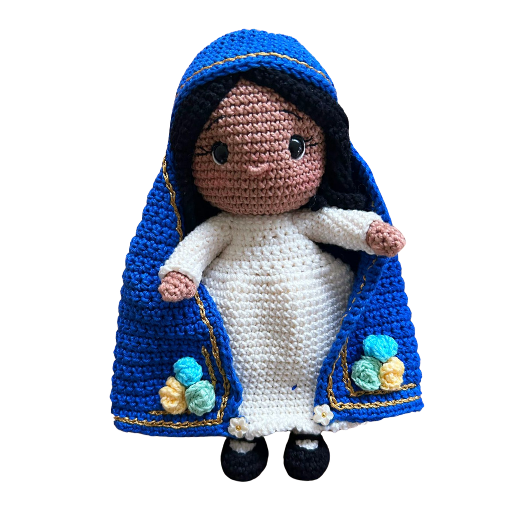 Bonequinha Nossa Senhora Aparecida em Crochê
