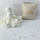 Necklace on nylon thread with Holy Spirit in mother-of-pearl and pearls.