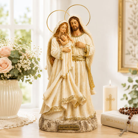 Sagarda Família Marfim (C/ Auréola) 20cm Resina