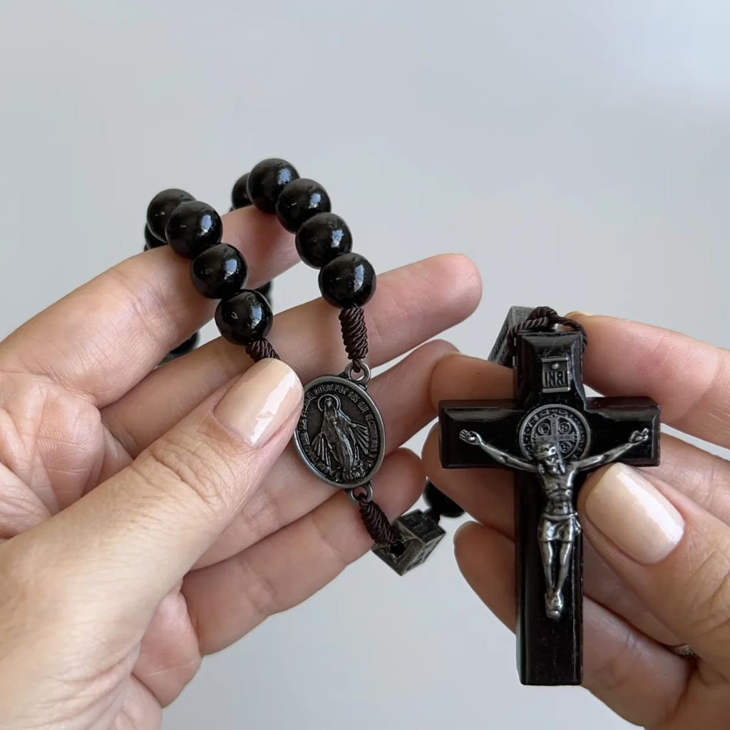 Terço Mistérios Do Rosário São Bento