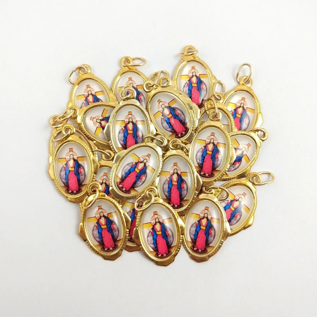 Medalhinha De Santas Chagas De Jesus