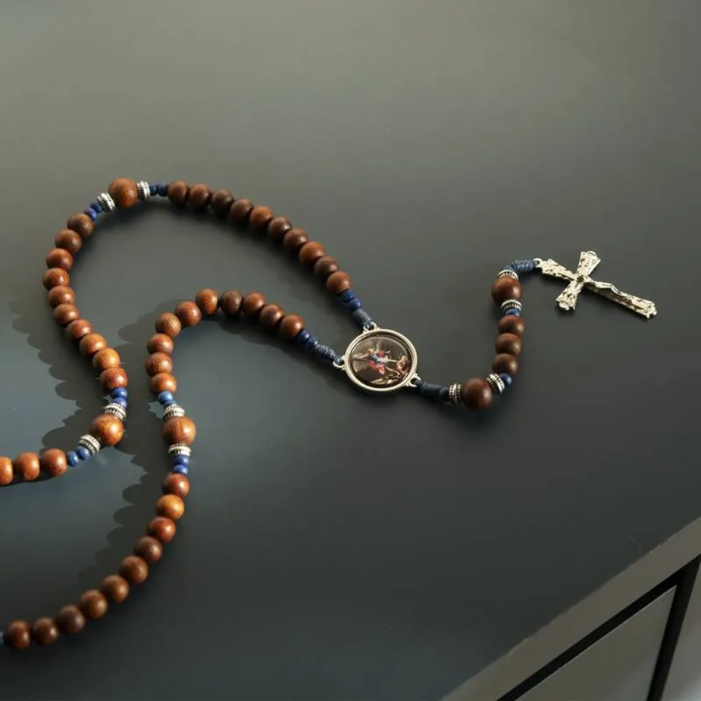 Terço Madeira Canela São Miguel