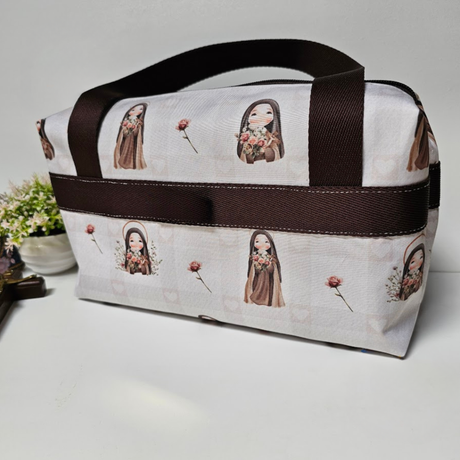 Bolsa box – Santa Teresinha
