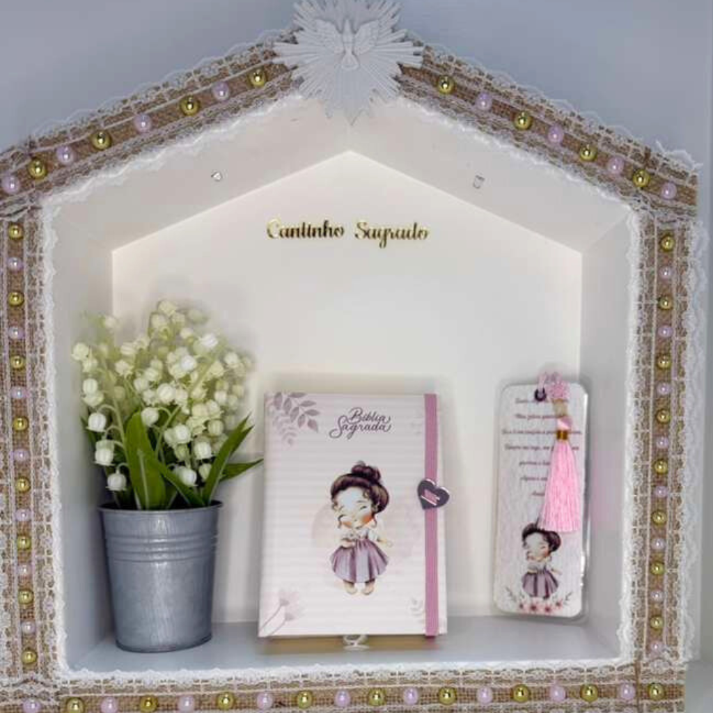Ave Maria Bible – Girl