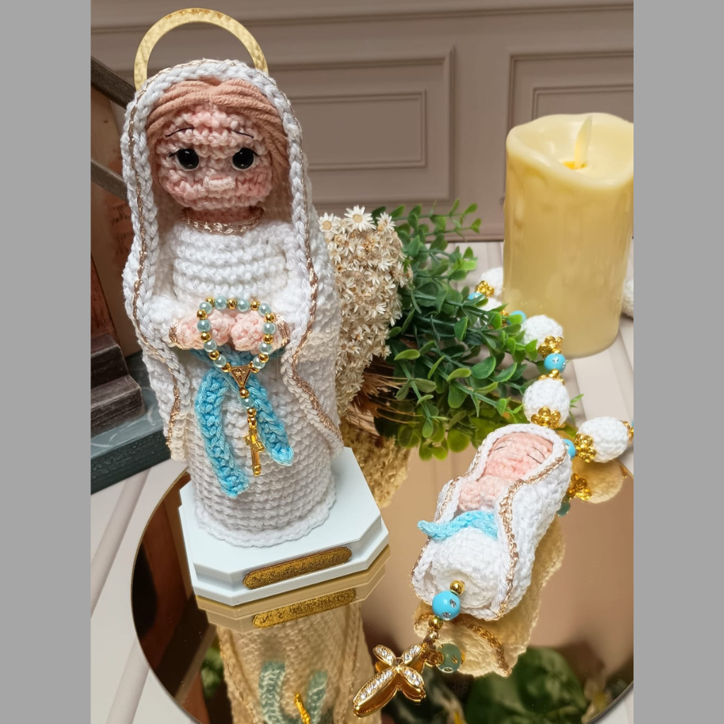 Kit Nossa Senhora de Lourdes em Crochê – Edição Especial Dia das Mães