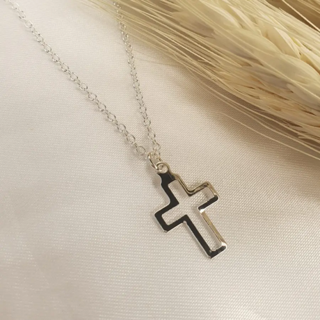 Colar de Cruz (Semi-joia)