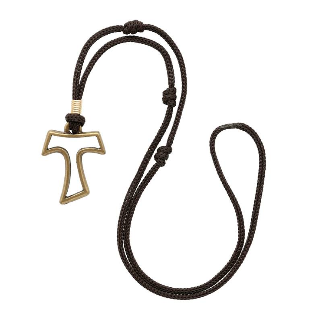 Colar Tau em Metal Vazado com Cordão e Nó