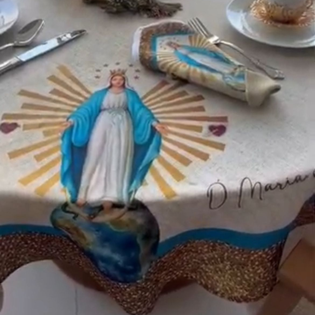 Forro de Mesa Religioso