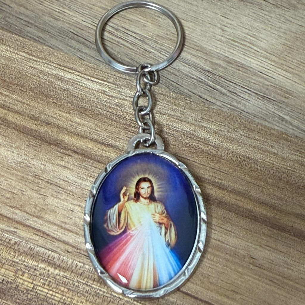 Chaveiro de Jesus Misericordioso em Metal Prata - Resinado