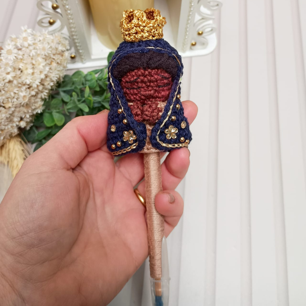 Canetas Devocionais com Ponteira em Crochê