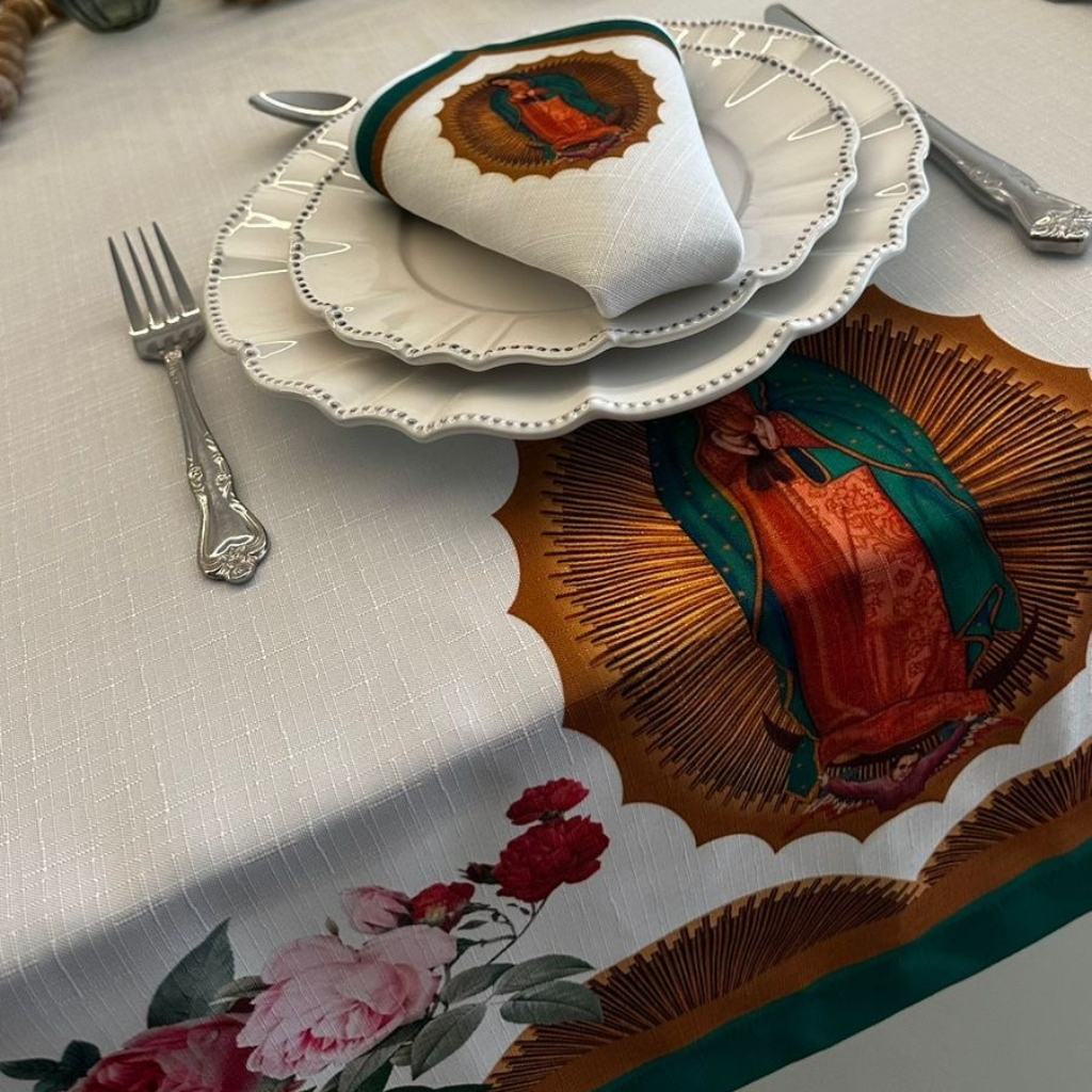 Forro de Mesa Religioso