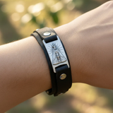 Pulsera ajustable de cuero negro con diseño de Nuestra Señora de Aparecida - Negro