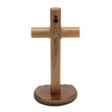 Crucifijo cilíndrico de madera para uso de sobremesa, 17 cm (¡He aquí el Cordero de Dios!)