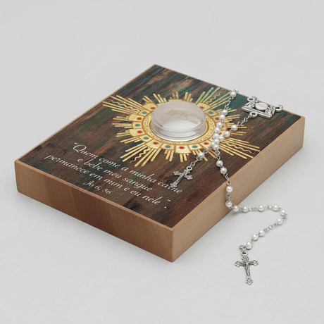 Eucharistic Souvenir Monstrance in Imbuia Wood with Rosary