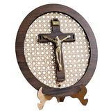 Mandala oval com Crucifixo Efeito Rattan