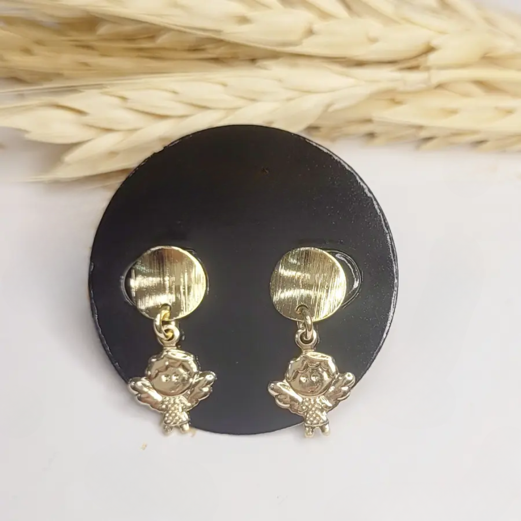 Earring with little angel