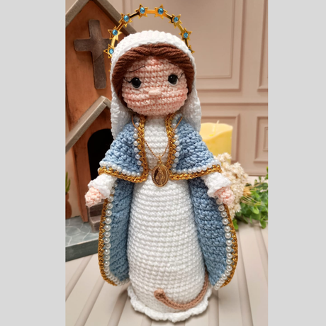 Nuestra Señora de las Gracias - 25cm - Ganchillo