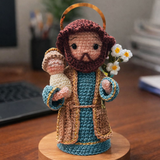 Saint Joseph with the Child Jesus in Crochet