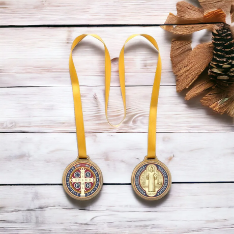 Escapulário De Porta Medalha De São Bento